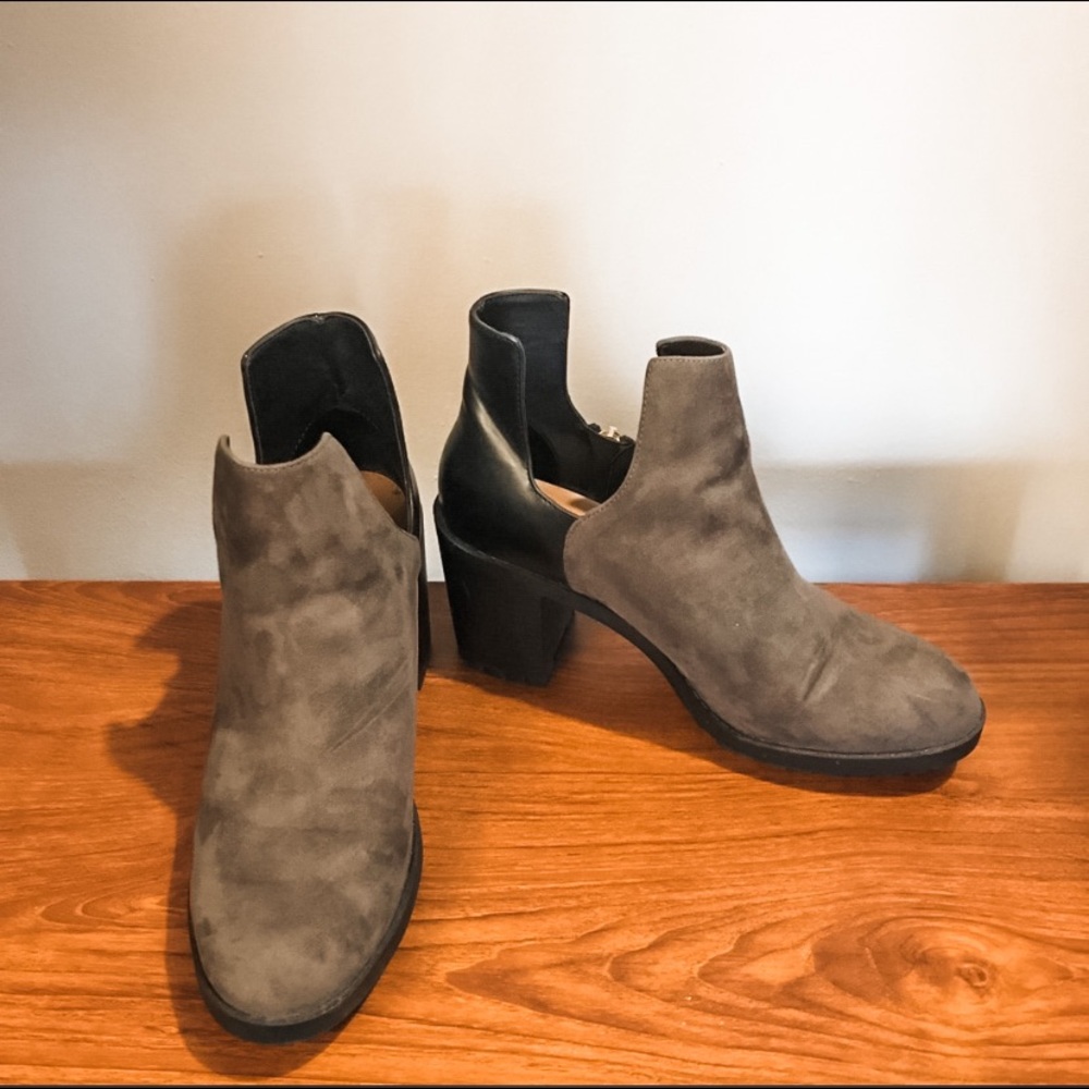 ZARA Trafaluc Boots